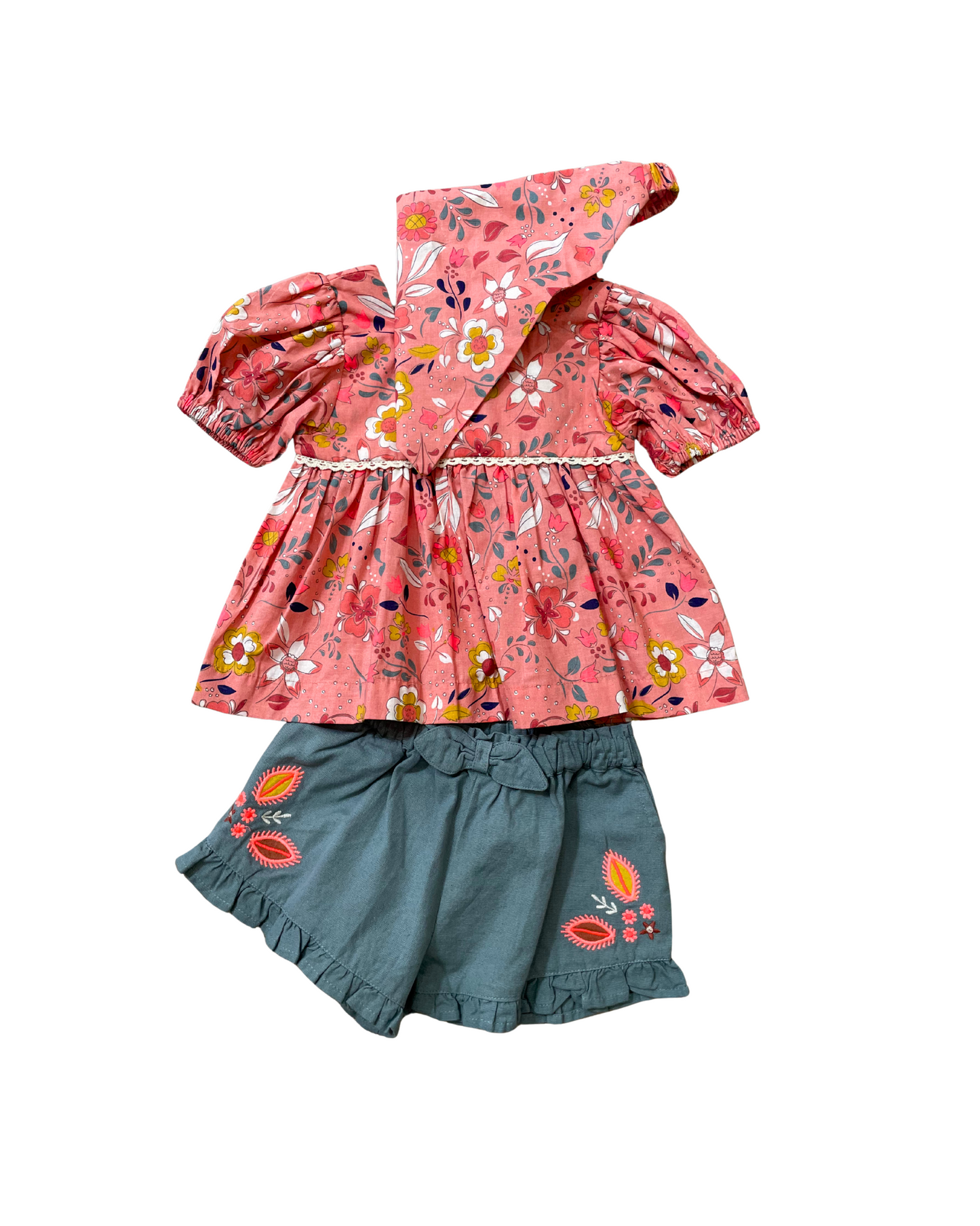 Set 3 piezas, short blusa y paleacate
