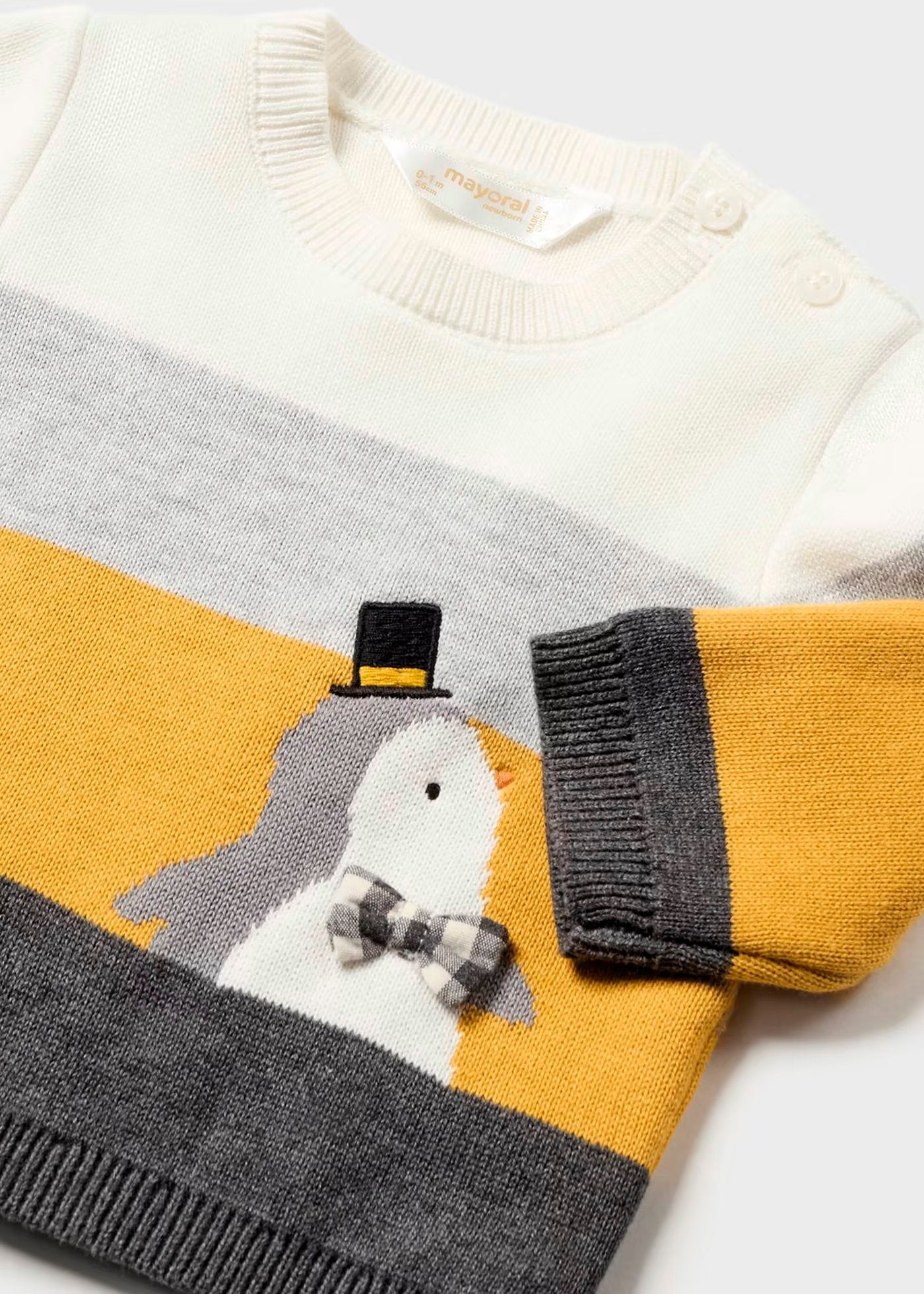 conjunto mayoral de niño naranja gris print pingüino