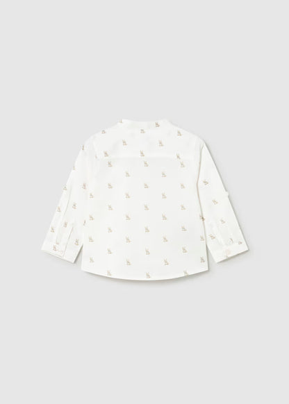 Camisa de manga larga con lino color nata y cuello mao bebé