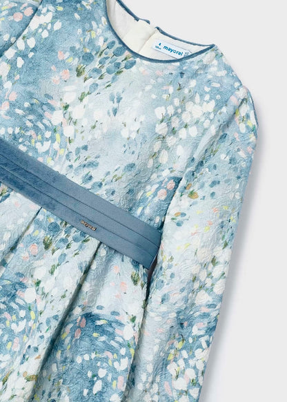 vestido azul estampado