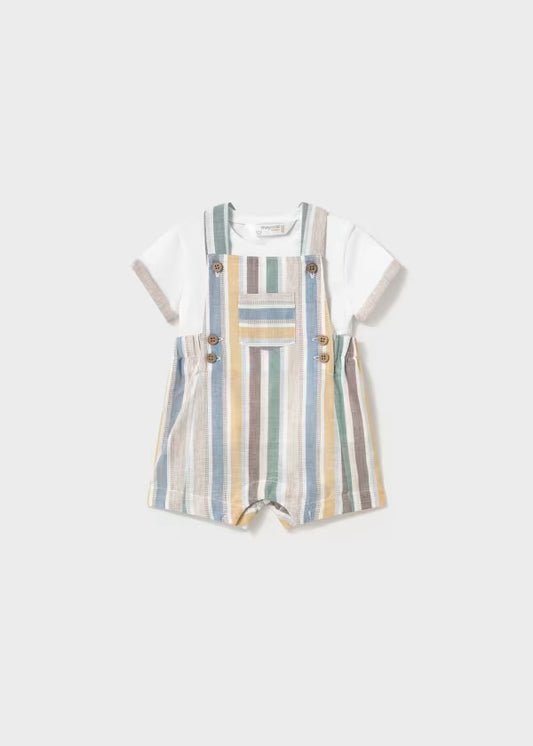 Conjunto peto a rallas con camiseta