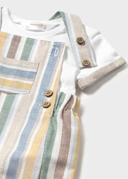 Conjunto peto a rallas con camiseta