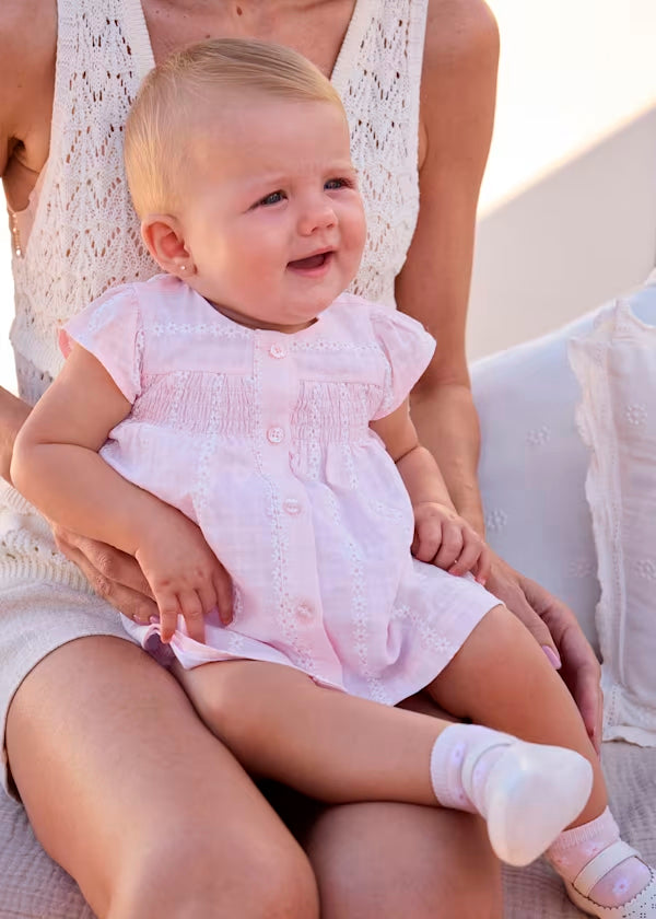 Vestido gasa rosa baby, con cubrepañal, recién nacida