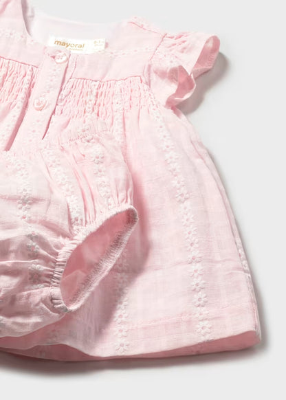 Vestido gasa rosa baby, con cubrepañal, recién nacida