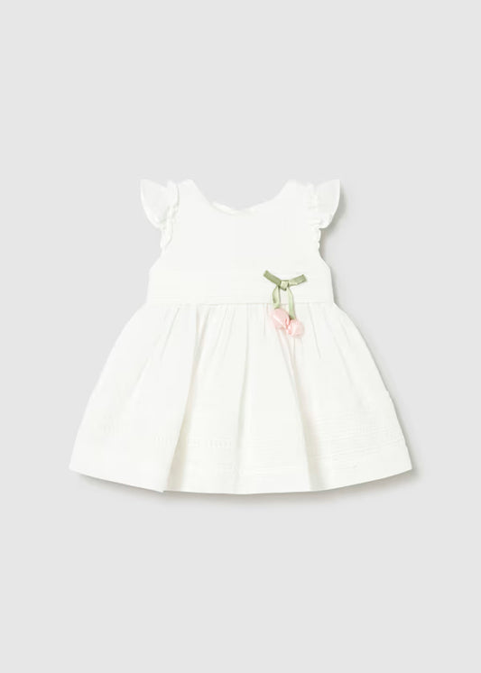 Vestido guipur color crudo, lazo flores en cintura