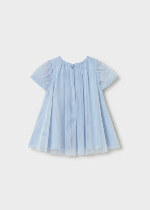 Vestido tul azul cielo con bolso mariposa