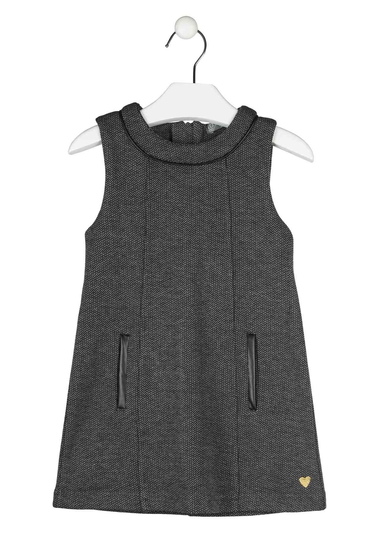 vestido sin mangas. interlock