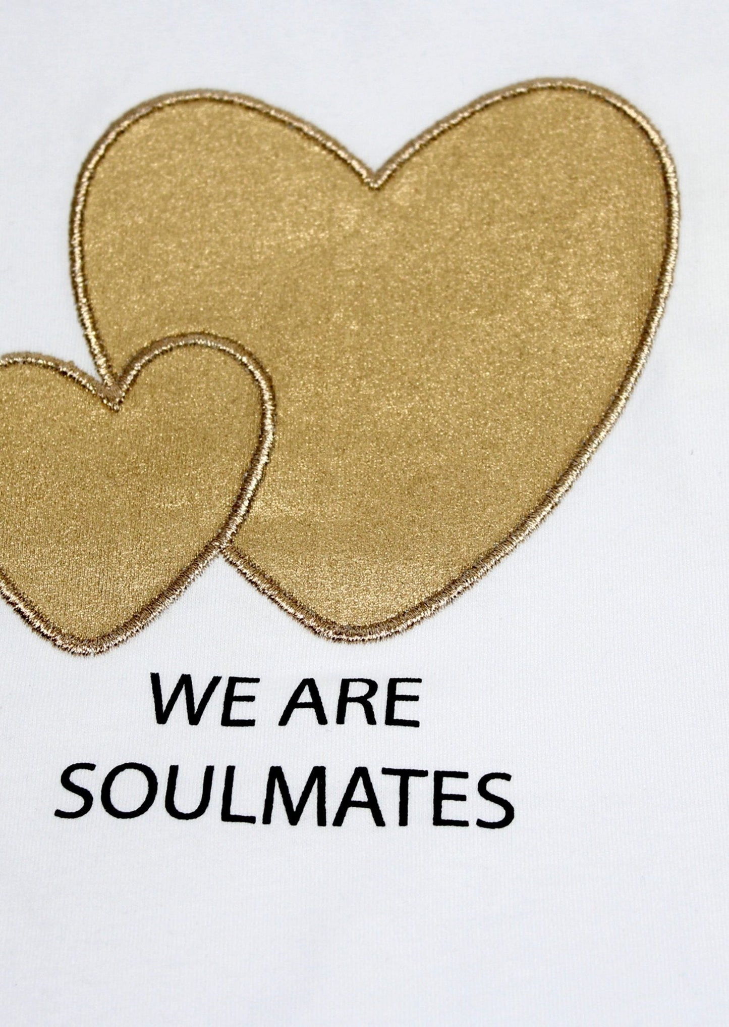 camiseta manga larga 2 corazones dorados