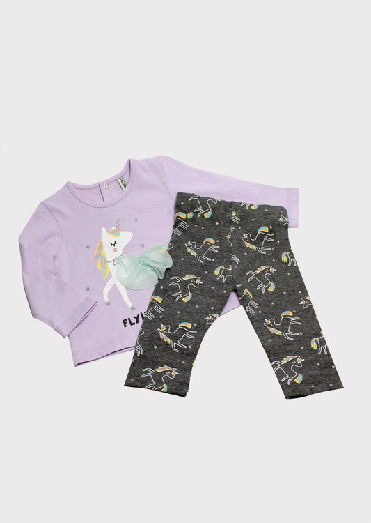 conjunto camiseta y leggings