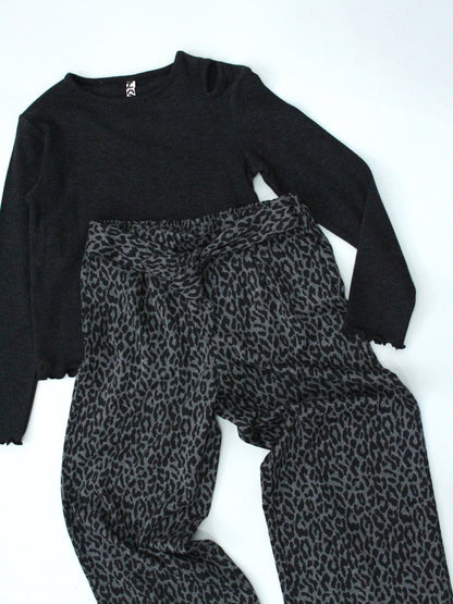 set jersey gris con pantalón algodón animal print