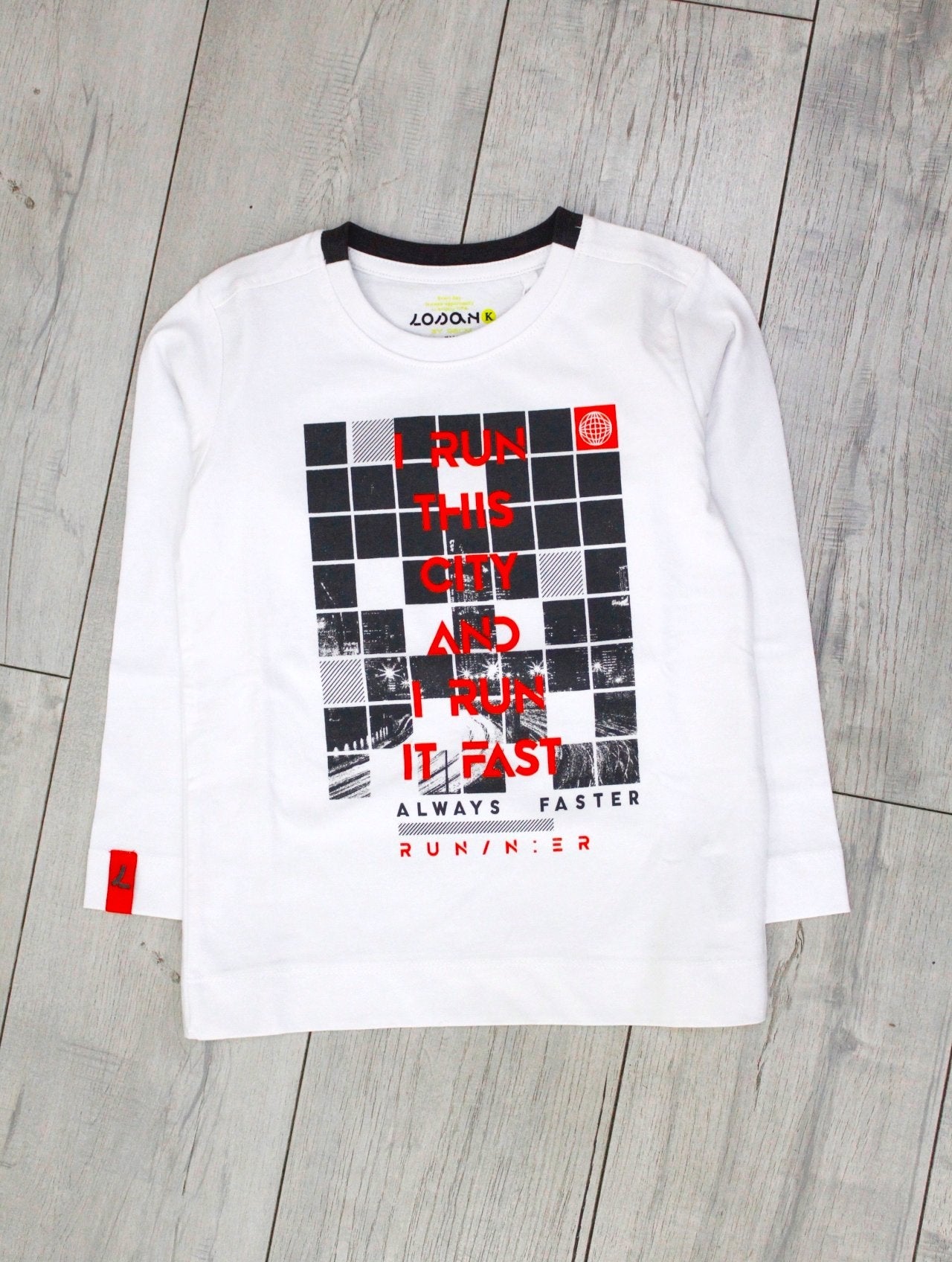camiseta manga larga color blanco ï run this city¨