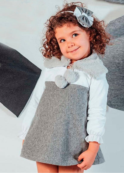 vestido babine color gris, manga larga, la capa se vende por separado