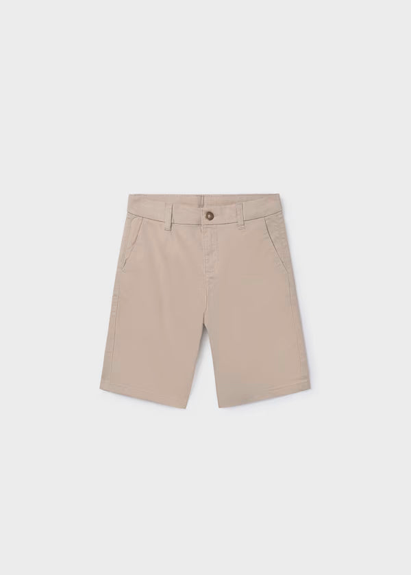 Bermuda chino basico anacarado