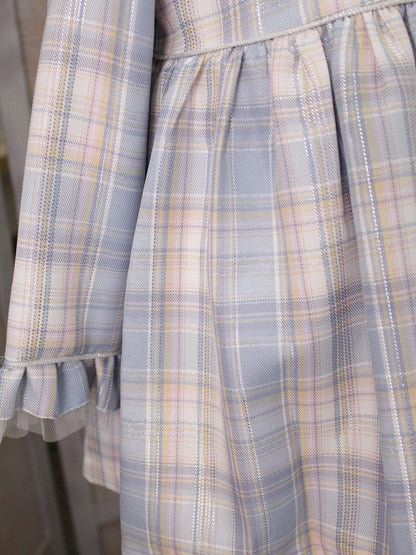 vestido corte cintura alta, cuadros pastel