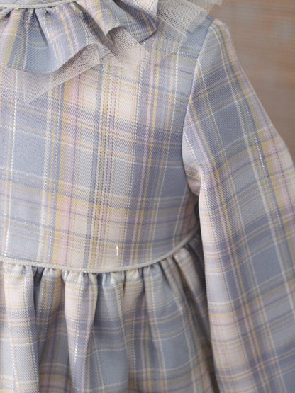 vestido corte cintura alta, cuadros pastel