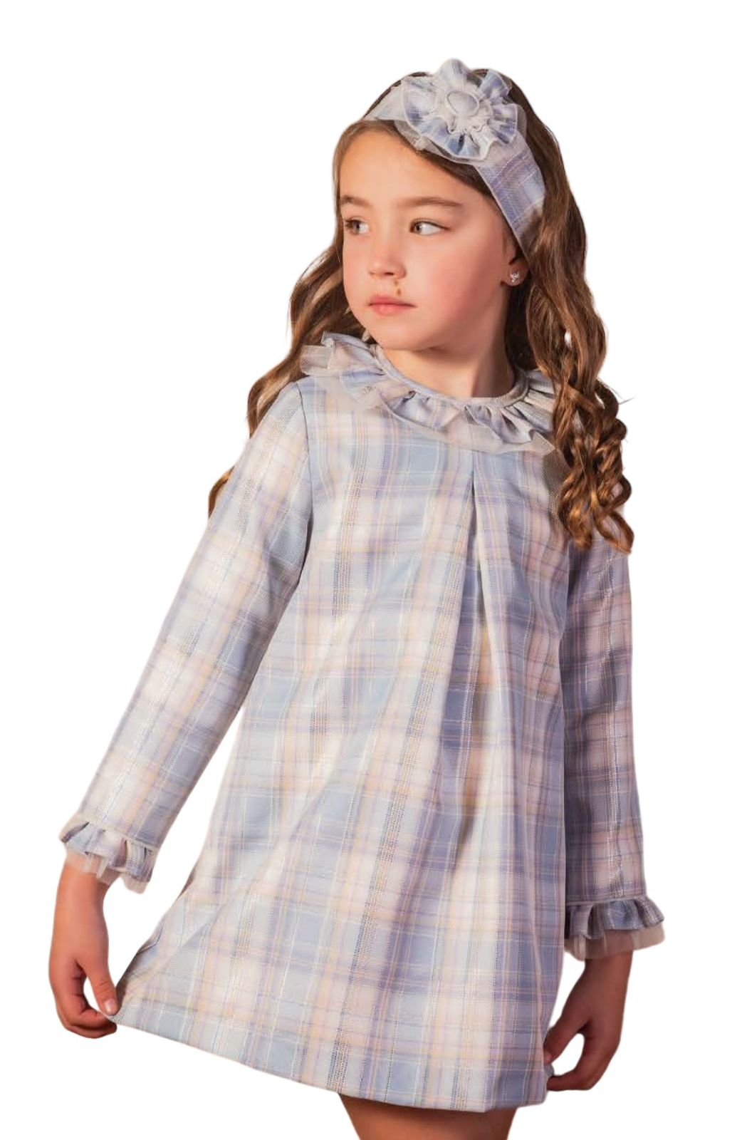 vestido recto de cuadros con tul en cuello, tonos pastel