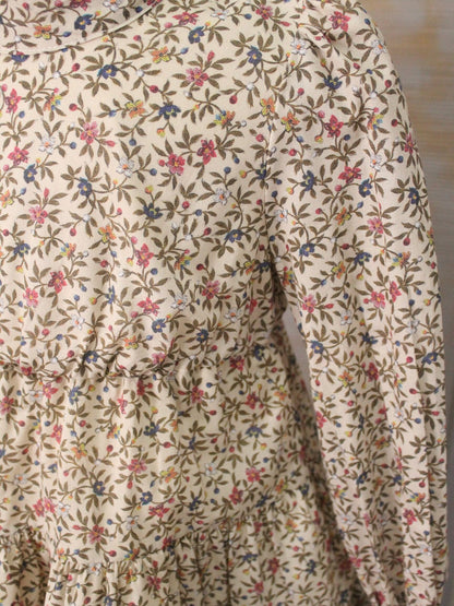 vestido con volantes canasteros, estampado de flores