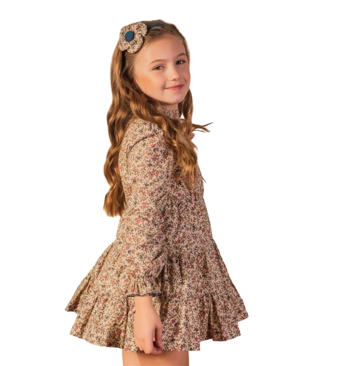 vestido con volantes canasteros, estampado de flores