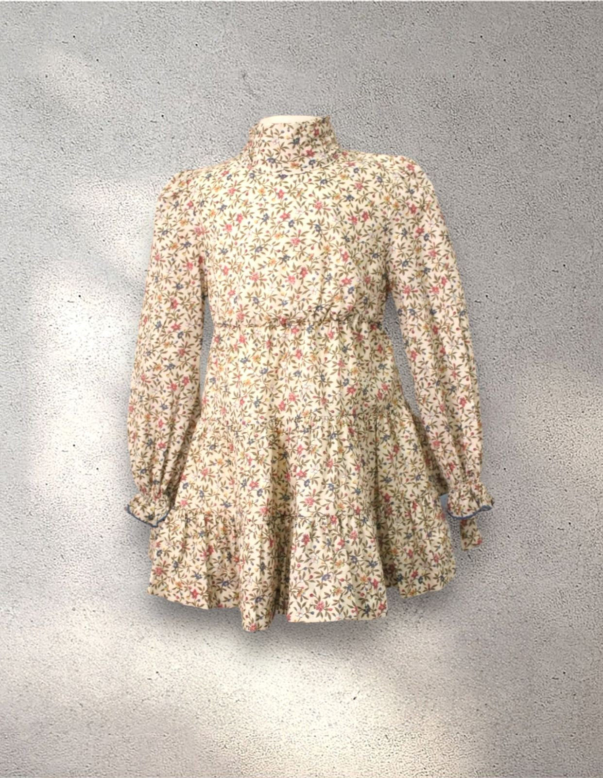 vestido con volantes canasteros, estampado de flores