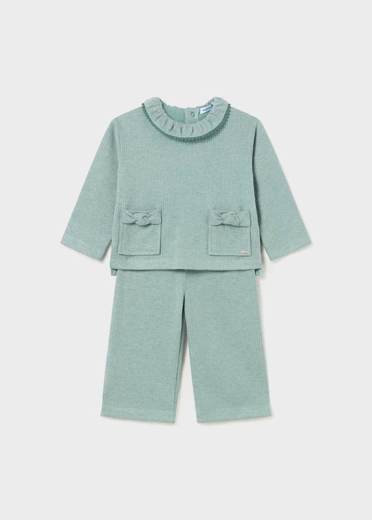 conjunto, pantalón y suéter azul verde ágata