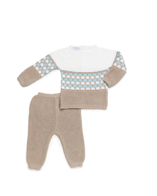 Conjunto de dos piezas con calados