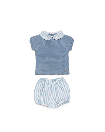 Conjunto pantalón corto tela rayada  y parte superior de punto