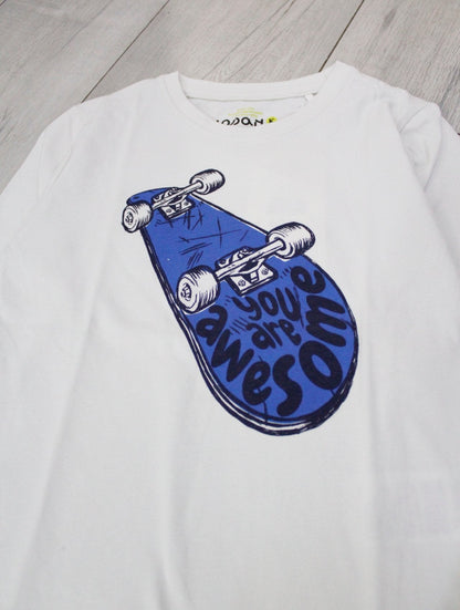 camiseta manga larga color crudo "you are awesome"