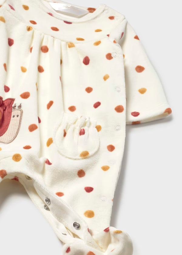 Pelele terciopelo de manga larga color crudo