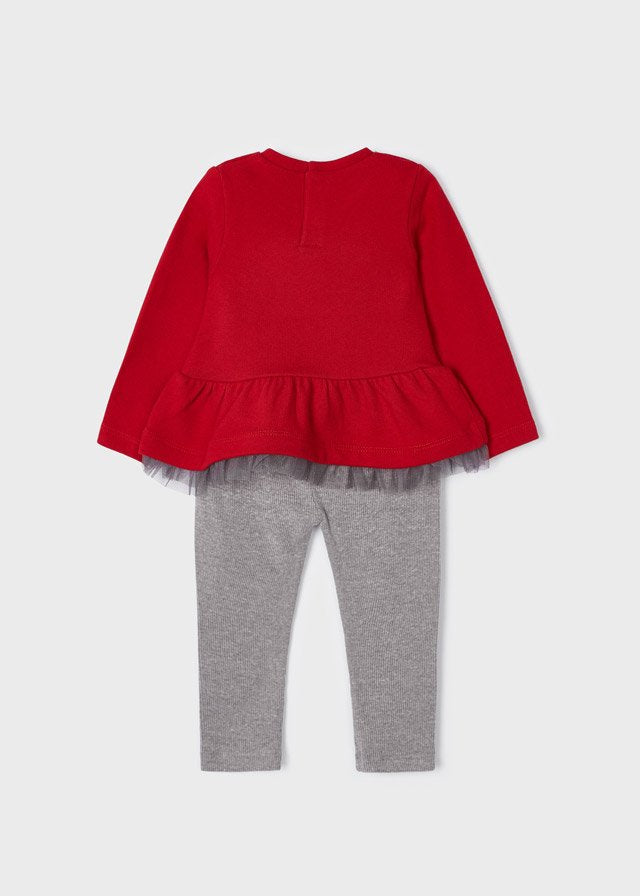 conjunto de leggins y camiseta roja
