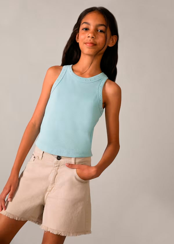 Short bolsas delanteras color arena, mayoral