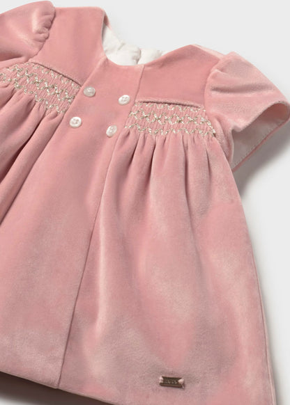 Vestido terciopelo rosa pétalo