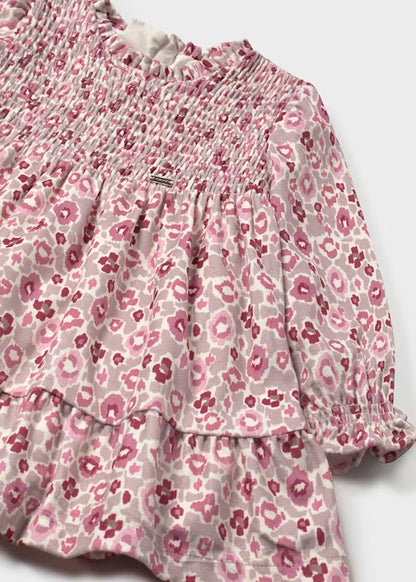 Vestido terciopelo con volantes, Cuarzo