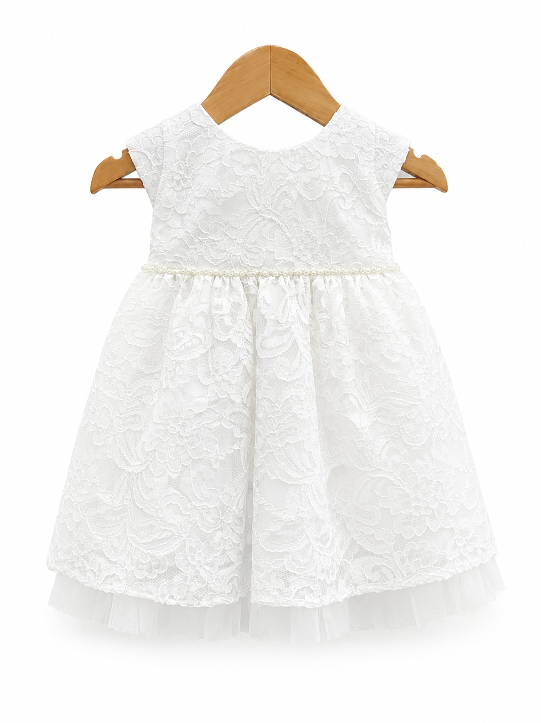 Vestido Off White de Encaje, Cinto con Perlas