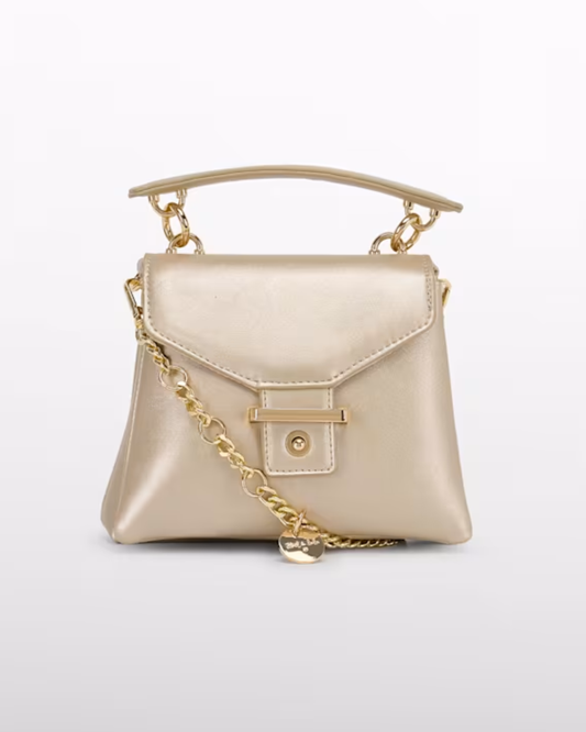 Bolso Trapecio Color Champagne, hebilla dorada