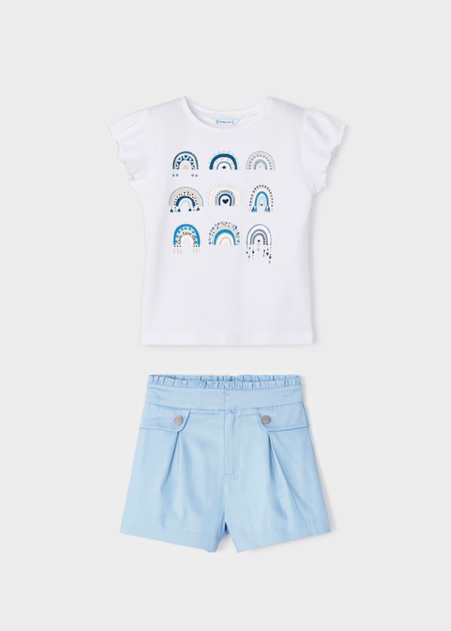 Set blusa blanca arcoiris short azul