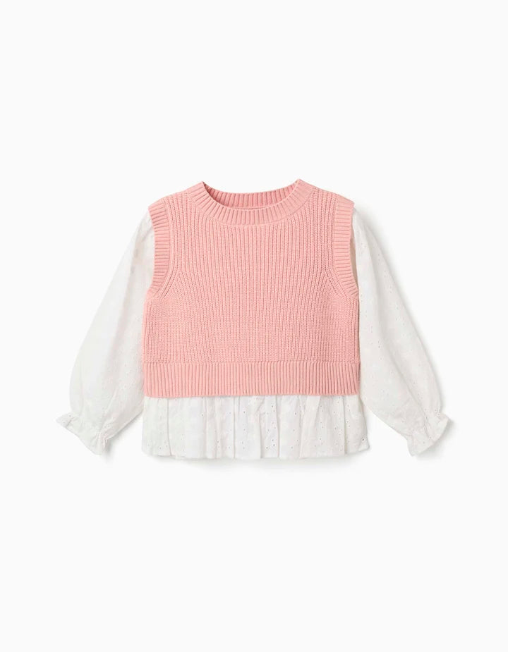Set blusa blanca con chaleco  + Short cuadros y flores
