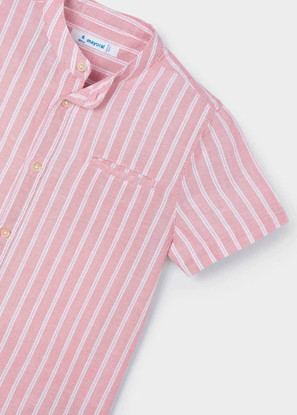 Camisa a rayas rosa manga corta, cuello mao