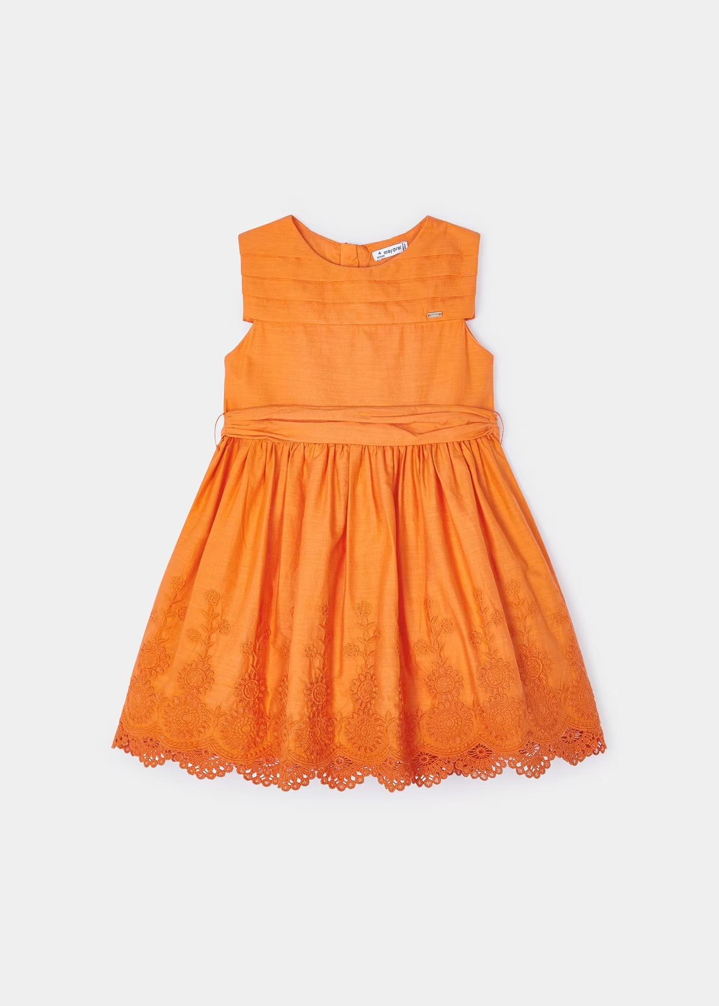 vestido naranja, detalles bordados