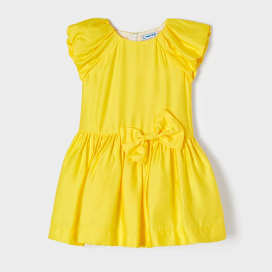 vestido color amarillo limón manga bombacha