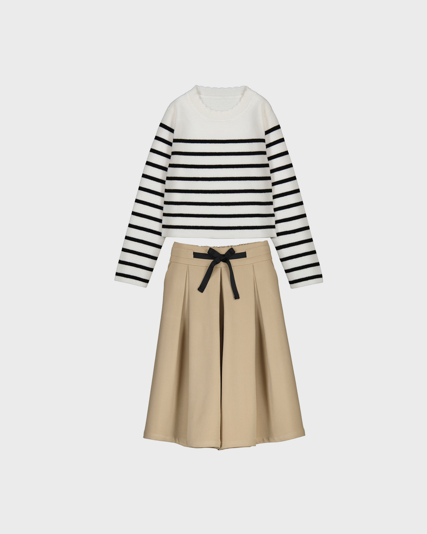 Conjunto jersey a rayas pantalón tableado