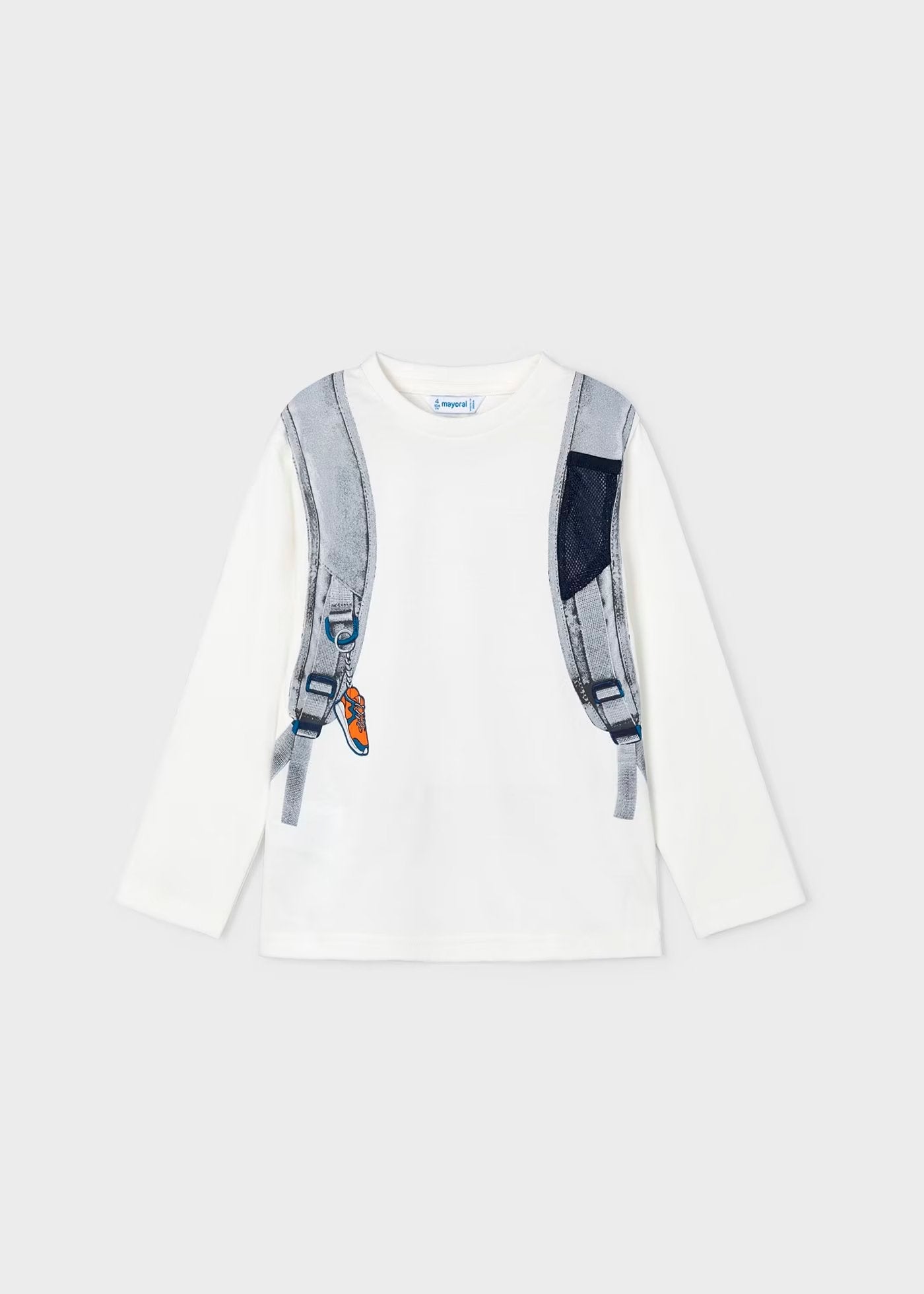 camiseta manga larga color crudo con mochila simulada