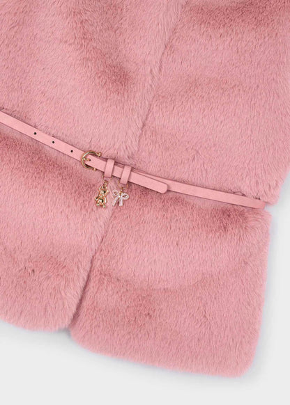 Chaleco pelo con cinturón tono maquillaje