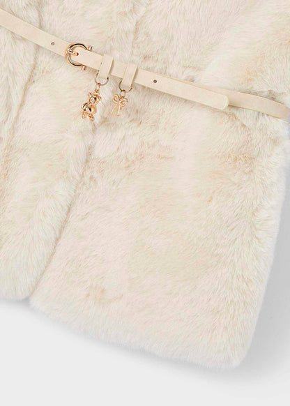 Chaleco pelo con cinturón tono arena