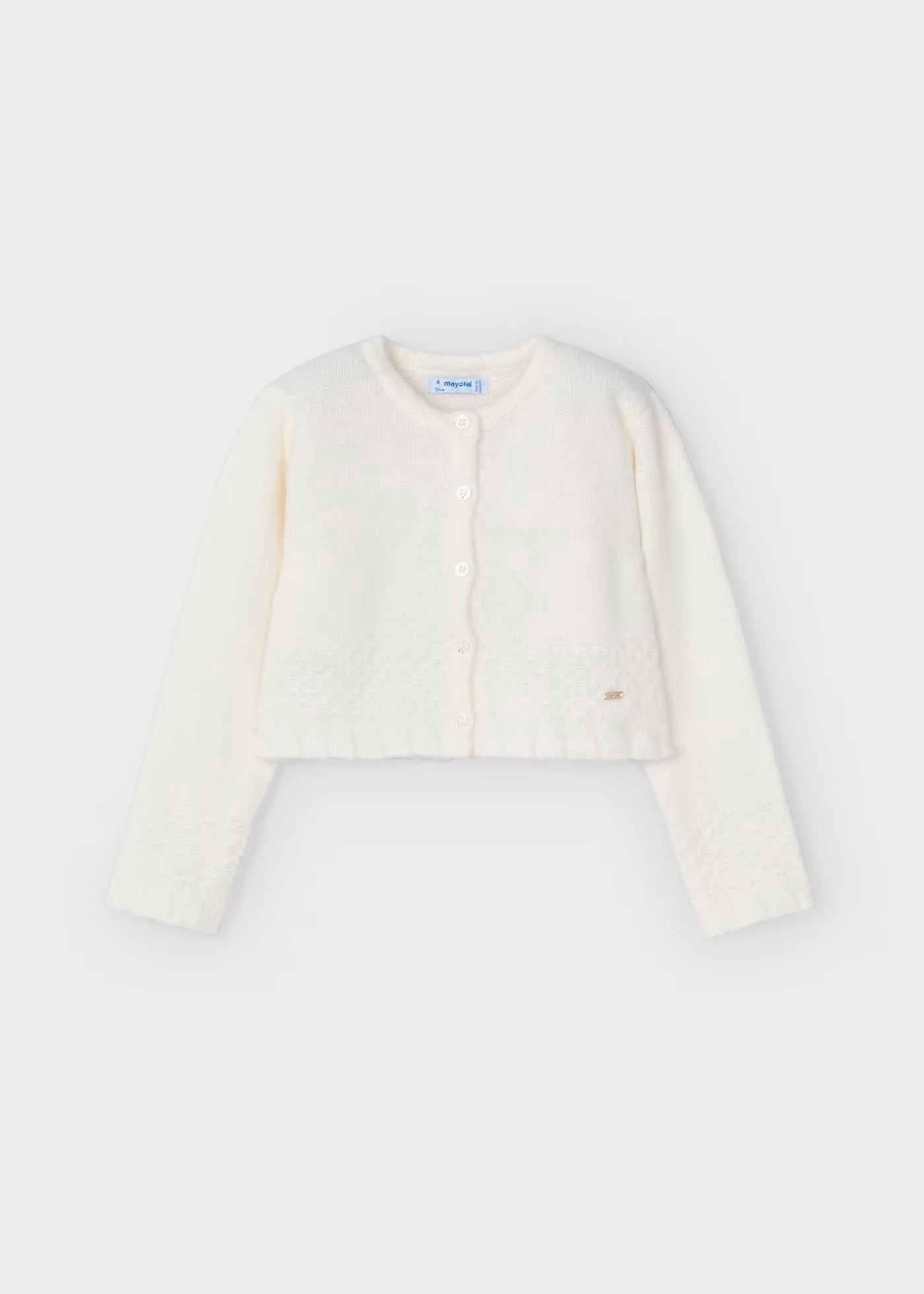 rebeca color crudo, detalle en mangas