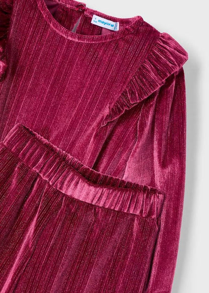 conjunto color cereza, pantalón, blusa manga larga