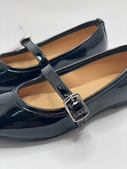 Zapato charol negro punta cuadrada