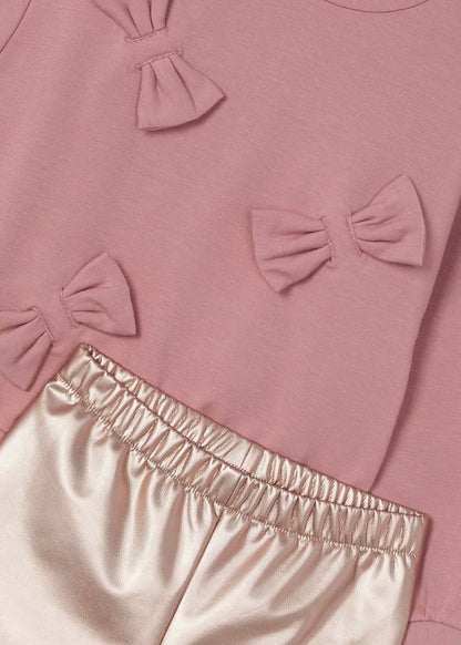 conjunto pantalón polipiel oro con jersey rosa