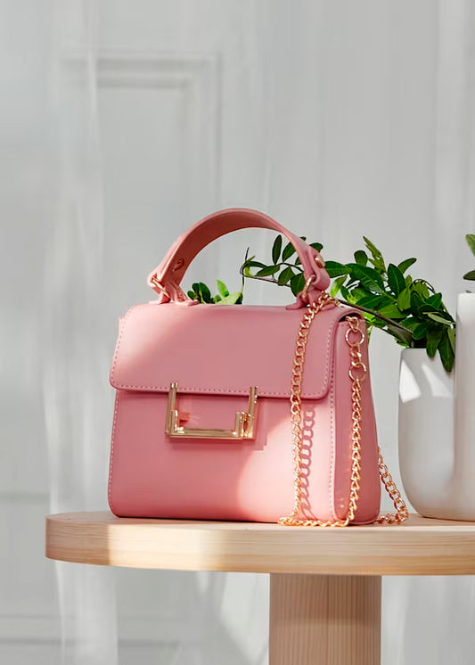 Bolso Solapa Color Rosa, hebilla dorada