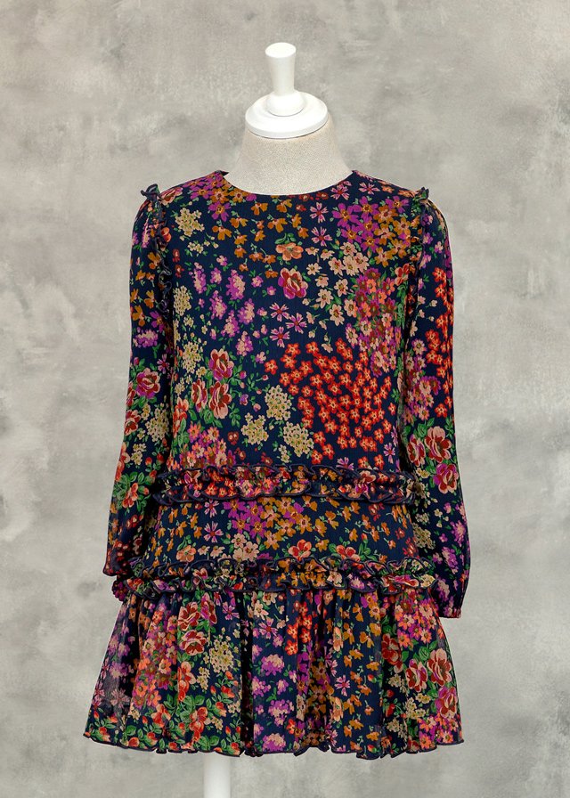 vestido con estampado floreado