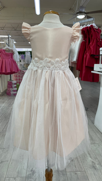 Vestido Color Blush Falda Tul y Cinto Bordado Flores